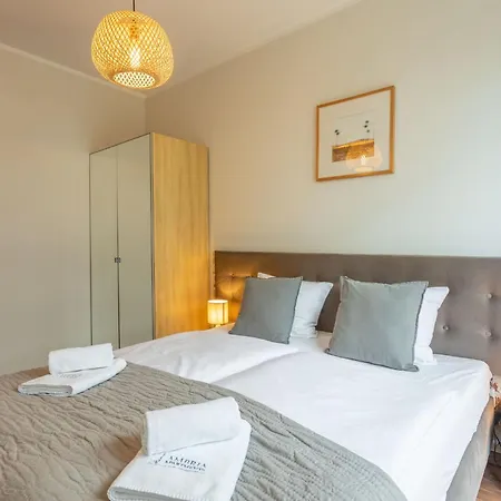 In By Interhome * سفينويتشي